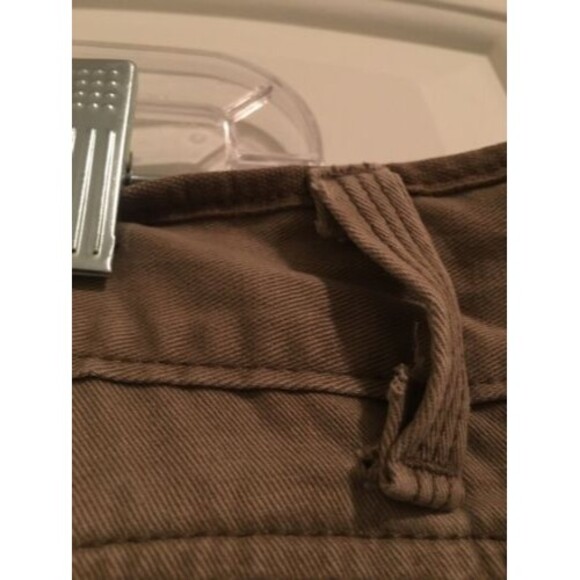 Levi's Men's Casual Cargo Shorts Brown Size 38 - Picture 9 of 9